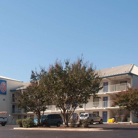 Motel 6-Raleigh, Nc - Cary Kültér fotó