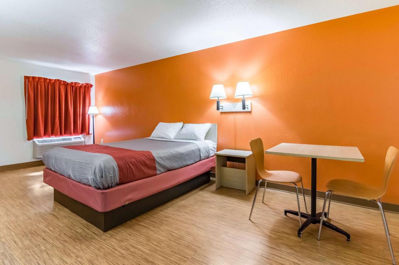 Motel 6-Raleigh, Nc - Cary Kültér fotó