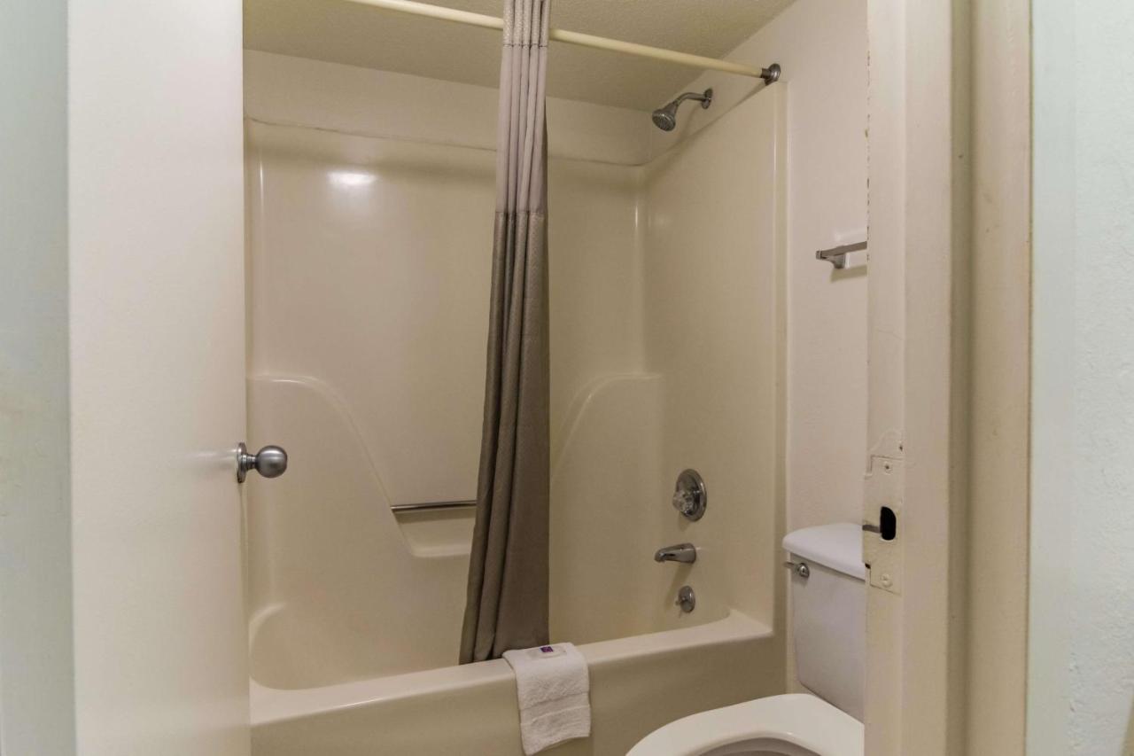 Motel 6-Raleigh, Nc - Cary Kültér fotó